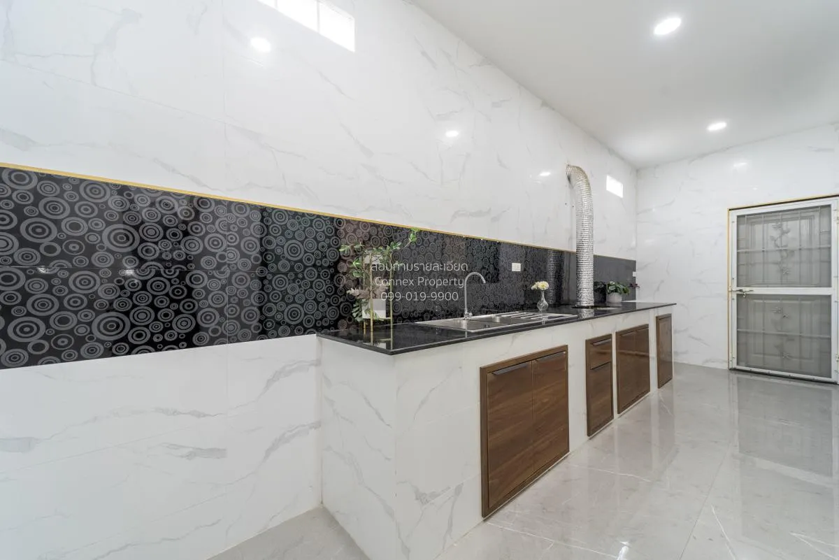 For Sale House , Baan Subthanee 5 Rangsit-Klong 9 , Lam Phak Kut 