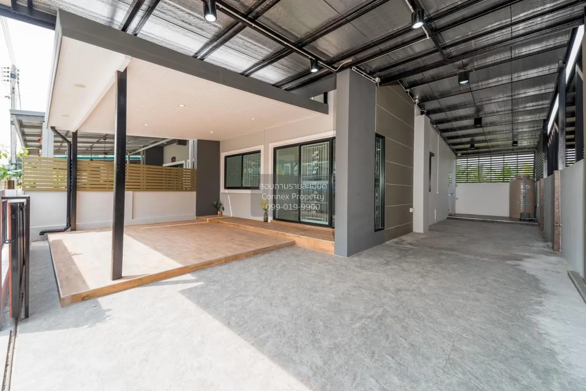 For Sale House , Baan Subthanee 5 Rangsit-Klong 9 , Lam Phak Kut 