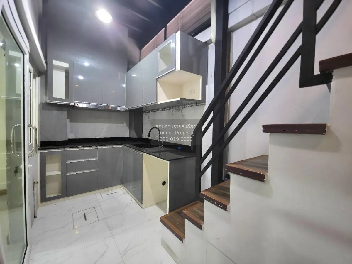 ขายทาวน์เฮ้าส์/ทาวน์โฮม  ทาวน์โฮม โกลเด้น ทาวน์ 2 ปิ่นเกล้า - จรั