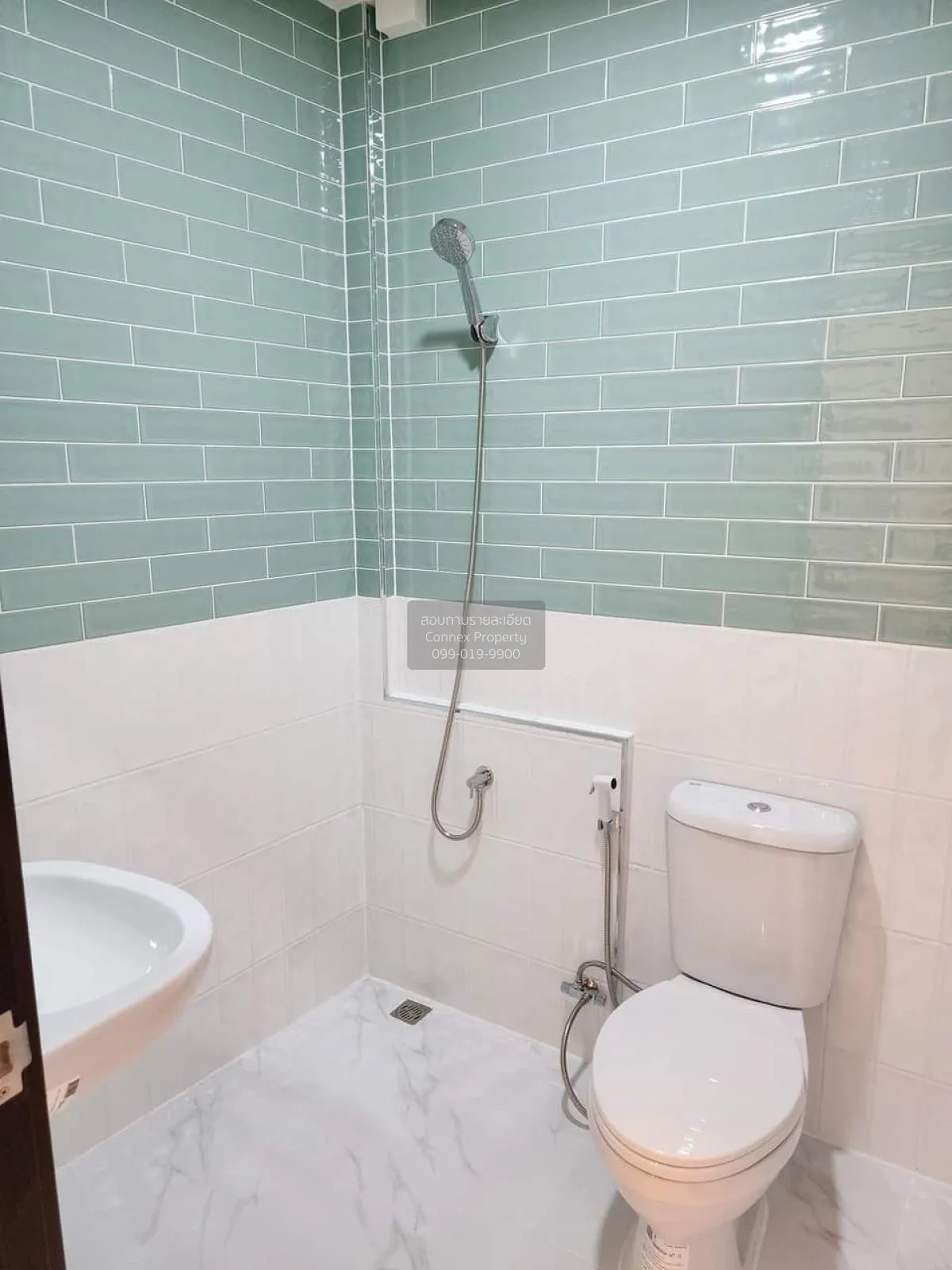 For Sale 2-storey townhouse, Rama 5 - Bang Si Mueang. , Bang Kran