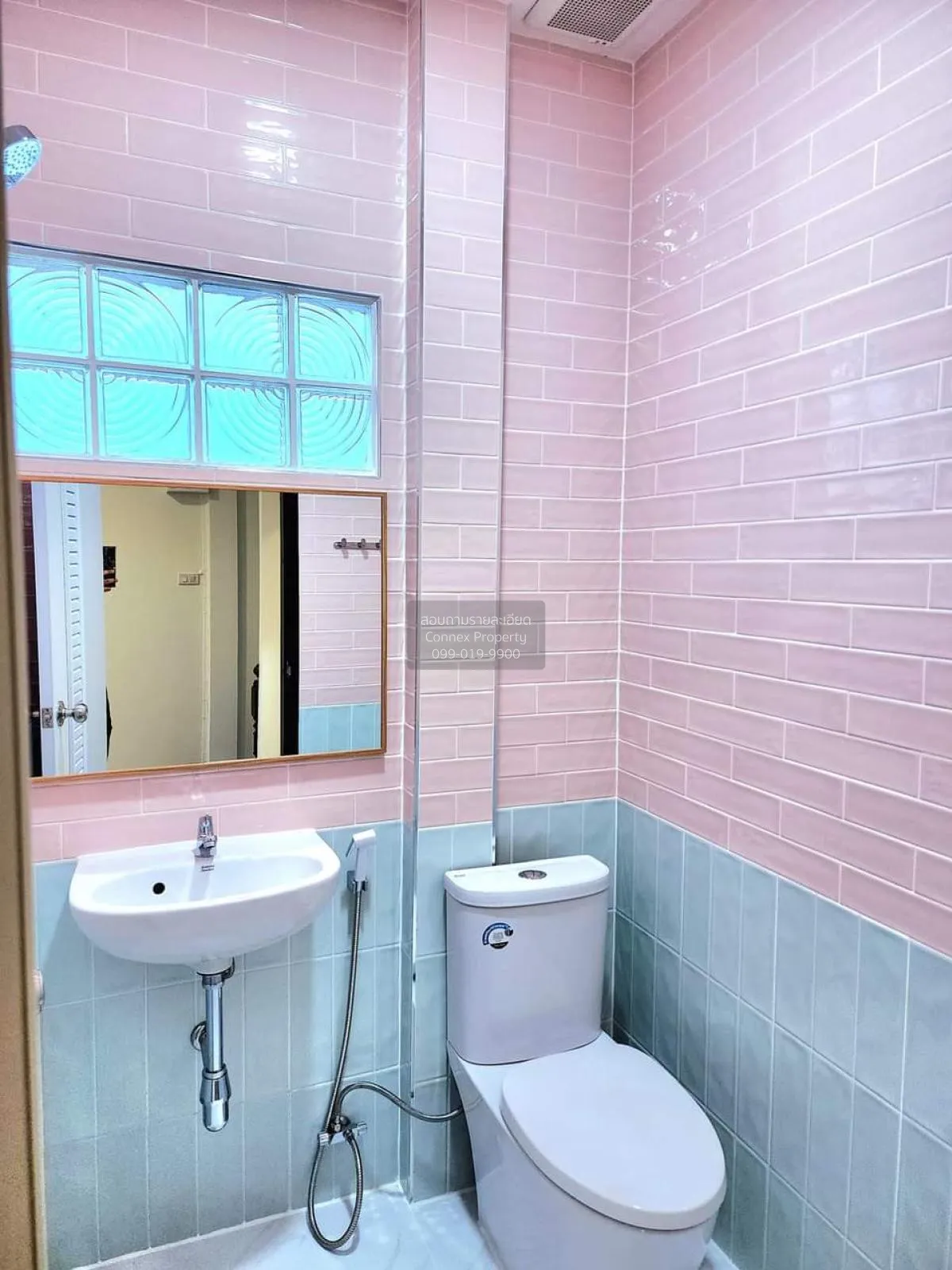 For Sale 2-storey townhouse, Rama 5 - Bang Si Mueang. , Bang Kran