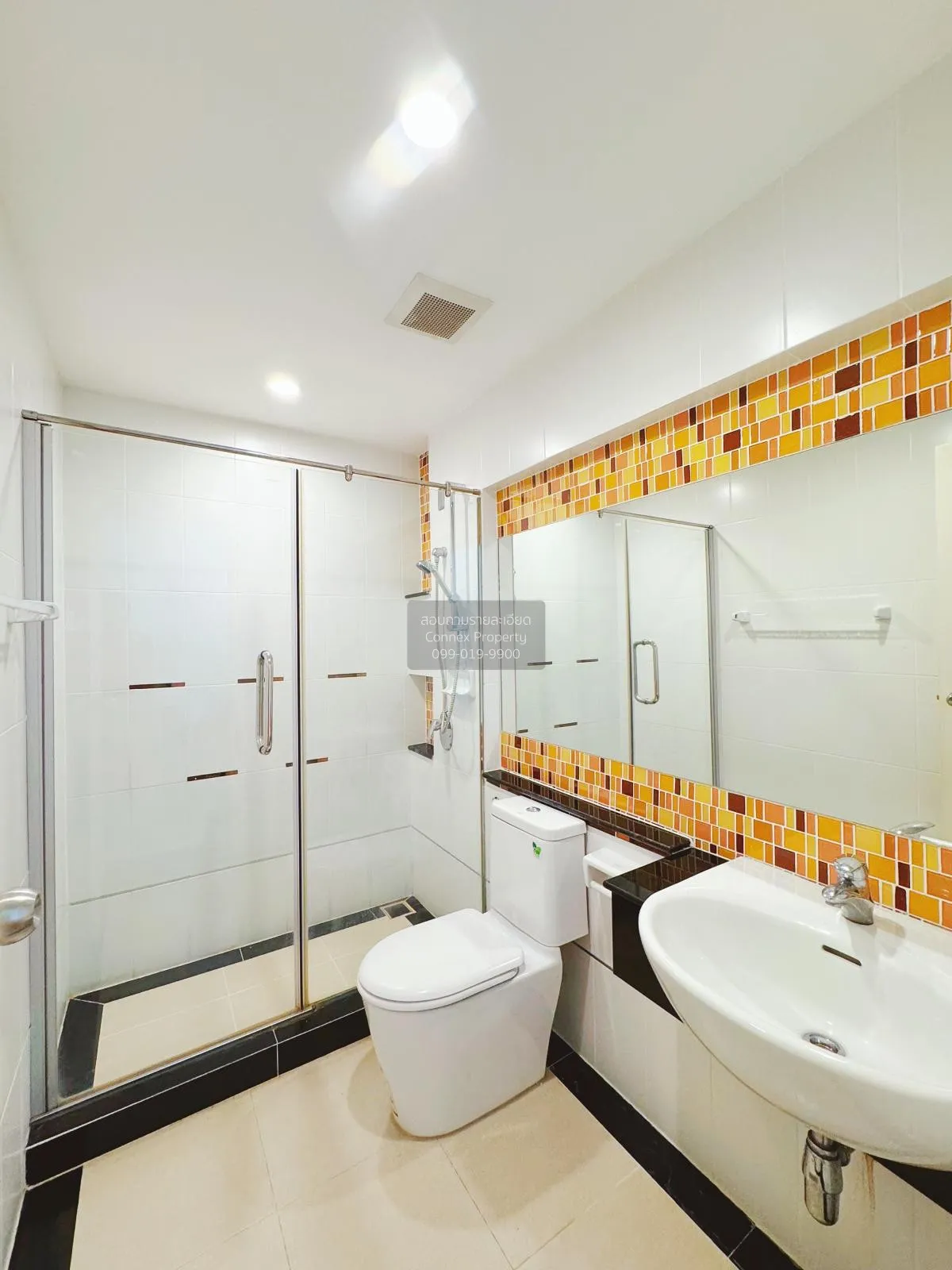 เช่าทาวน์เฮ้าส์/ทาวน์โฮม  ลีออง สุขมวิท 62 BTS-บางจาก พระโขนงใต้ 