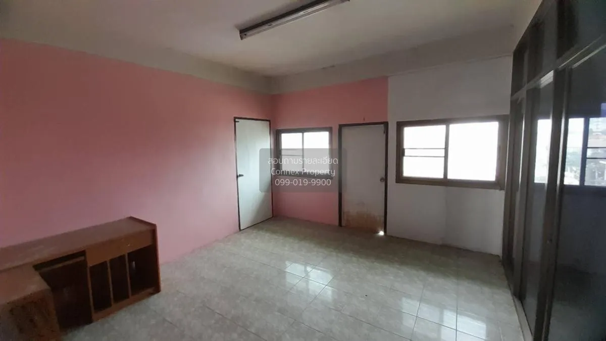 ขายอาคารพาณิชย์ 4 ชั้น 3 คูหาติดกัน  ถนนเหล่านาดี เมืองเก่า เมือง