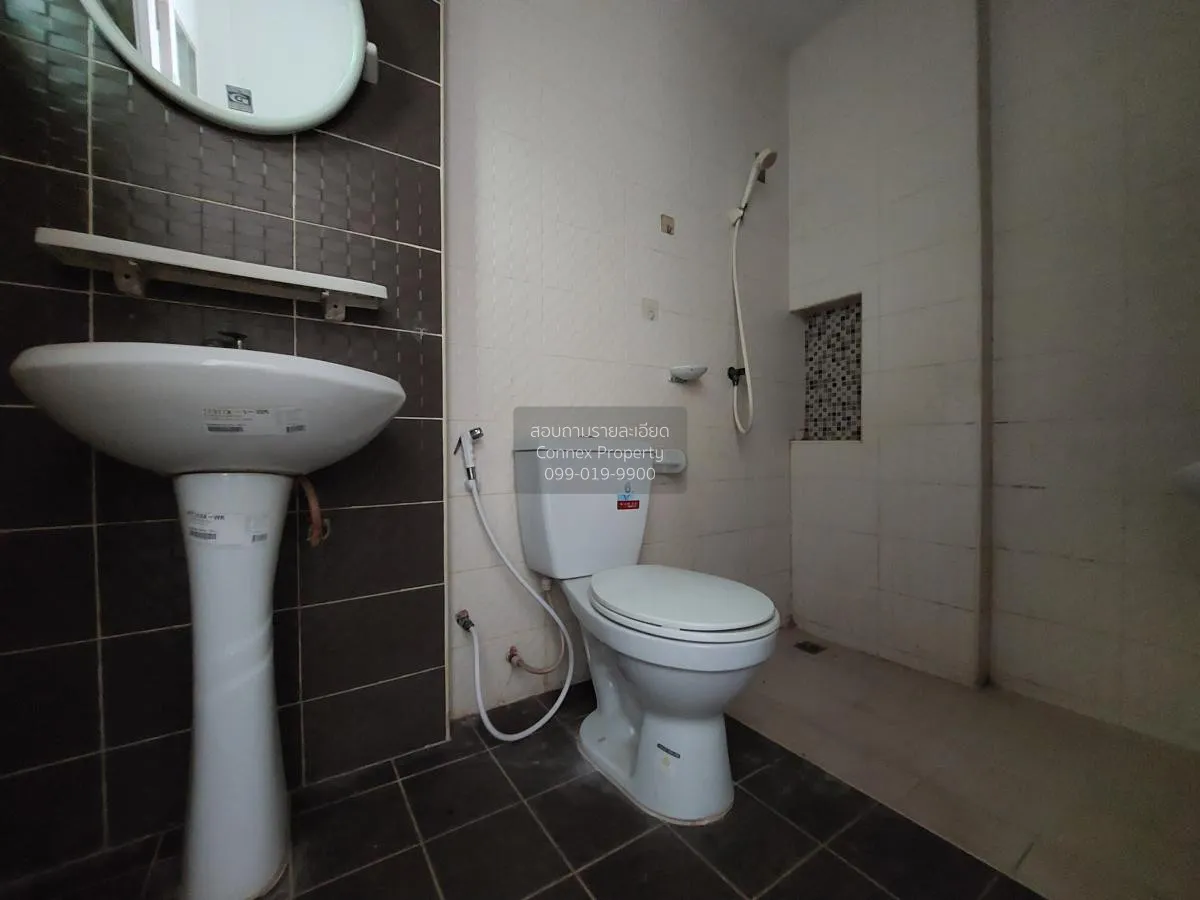 For Sale Townhouse/Townhome  , Chotika Modernity , Phan Thong , P