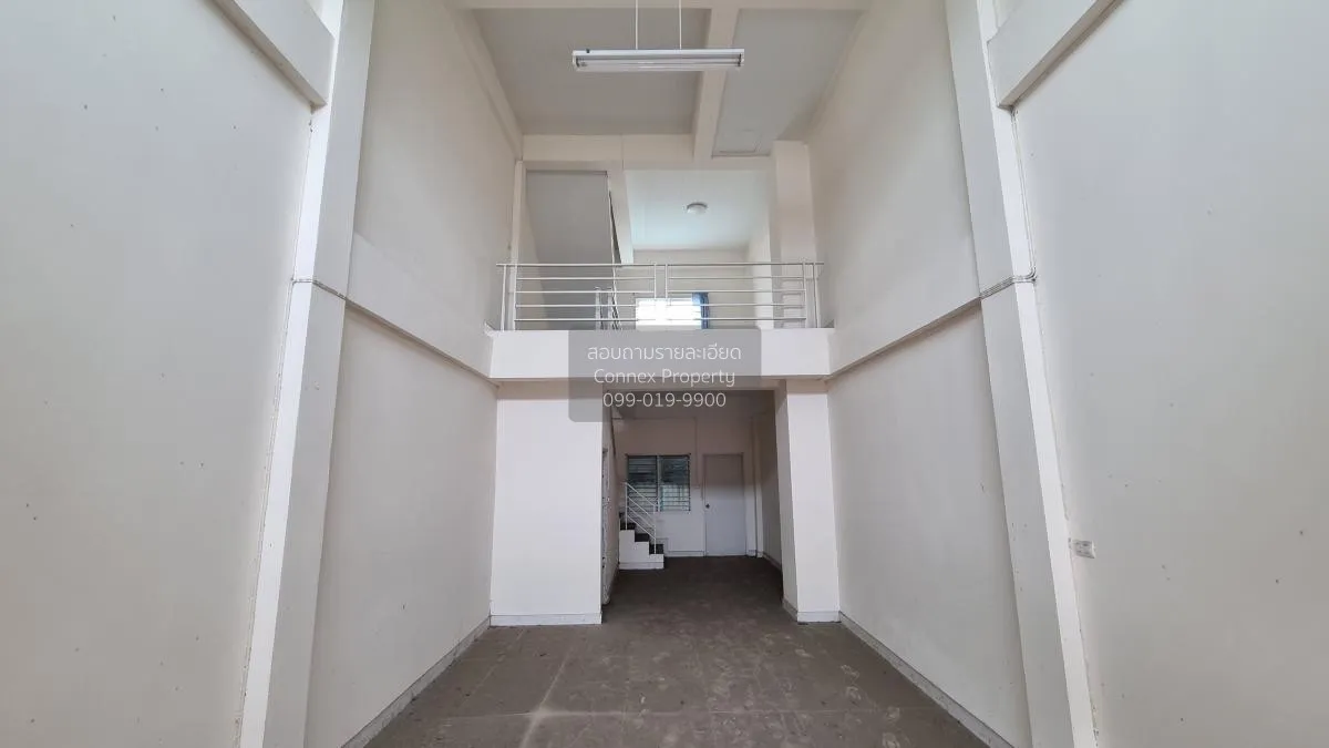 ขายทาวน์เฮ้าส์/ทาวน์โฮม  เดอะ เซ็นทรัล 2 อัสสัมชัญ-ศรีราชา สุรศัก 3