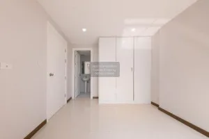 ขายคอนโด  อิลีเม้นท์ ศรีนครินทร์ MRT-สวนหลวง ร.9 (สายสีเหลือง) หนองบอน เขต ประเวศ กรุงเทพ CX-104013