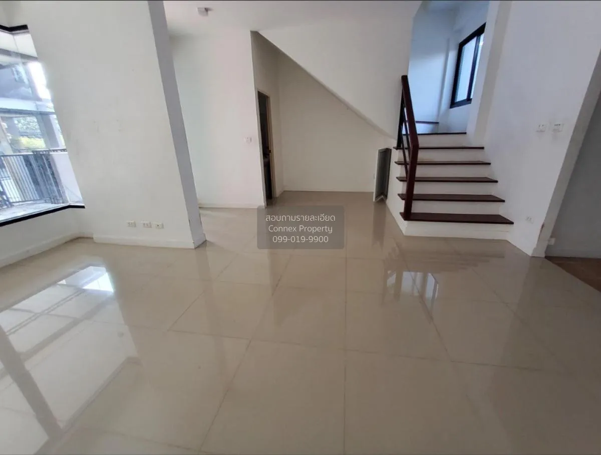 For Sale Townhouse/Townhome  , High Living , Nong Kakha , Phan Th