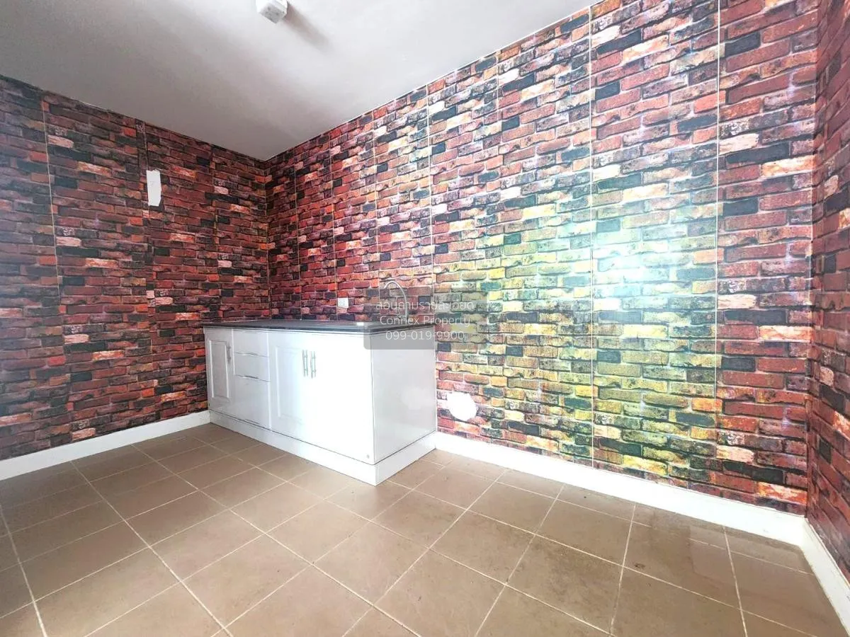 For Sale Townhouse/Townhome  , High Living , Nong Kakha , Phan Th