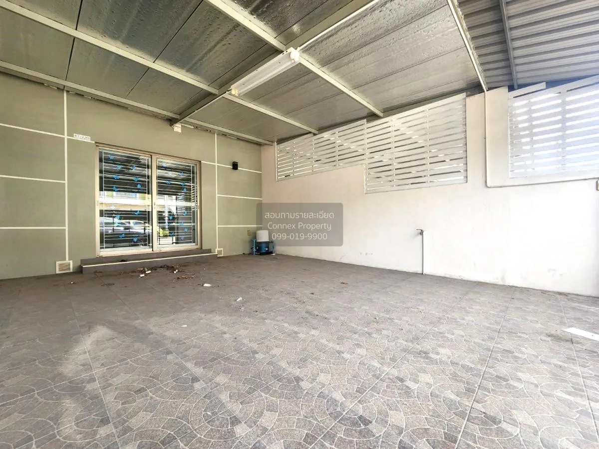 For Sale Townhouse/Townhome  , Family City Phan Thong , Nong Kakh 4