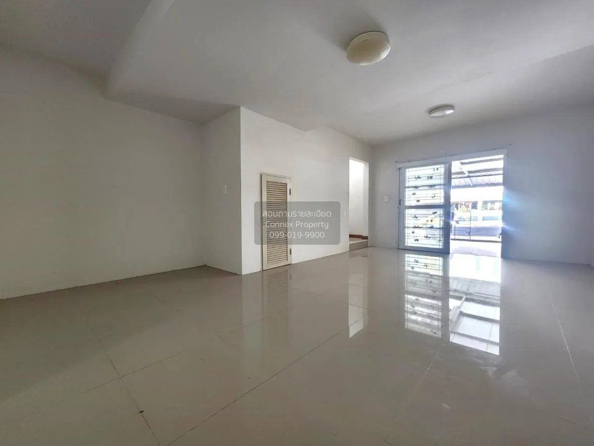 For Sale Townhouse/Townhome  , Family City Phan Thong , Nong Kakh