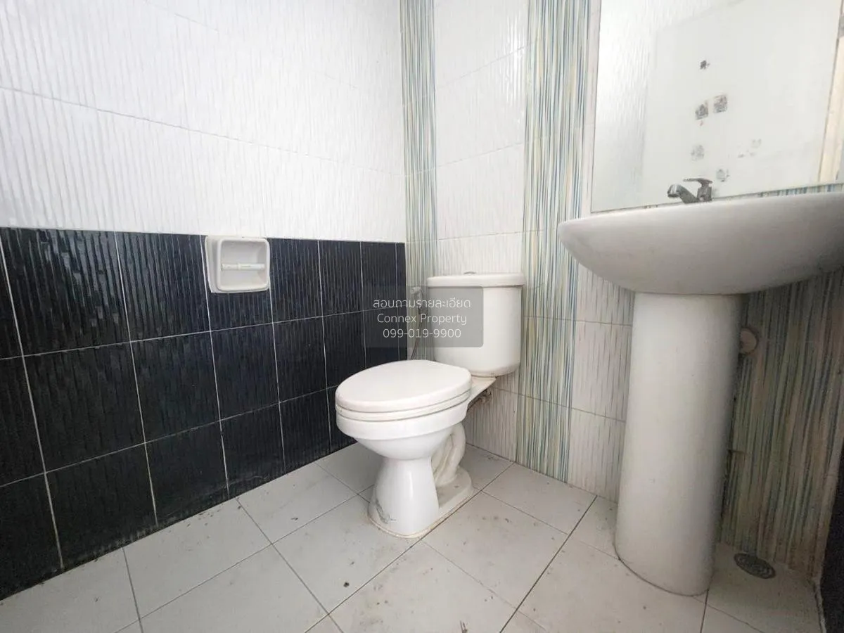 For Sale Townhouse/Townhome  , High Living , Nong Kakha , Phan Th