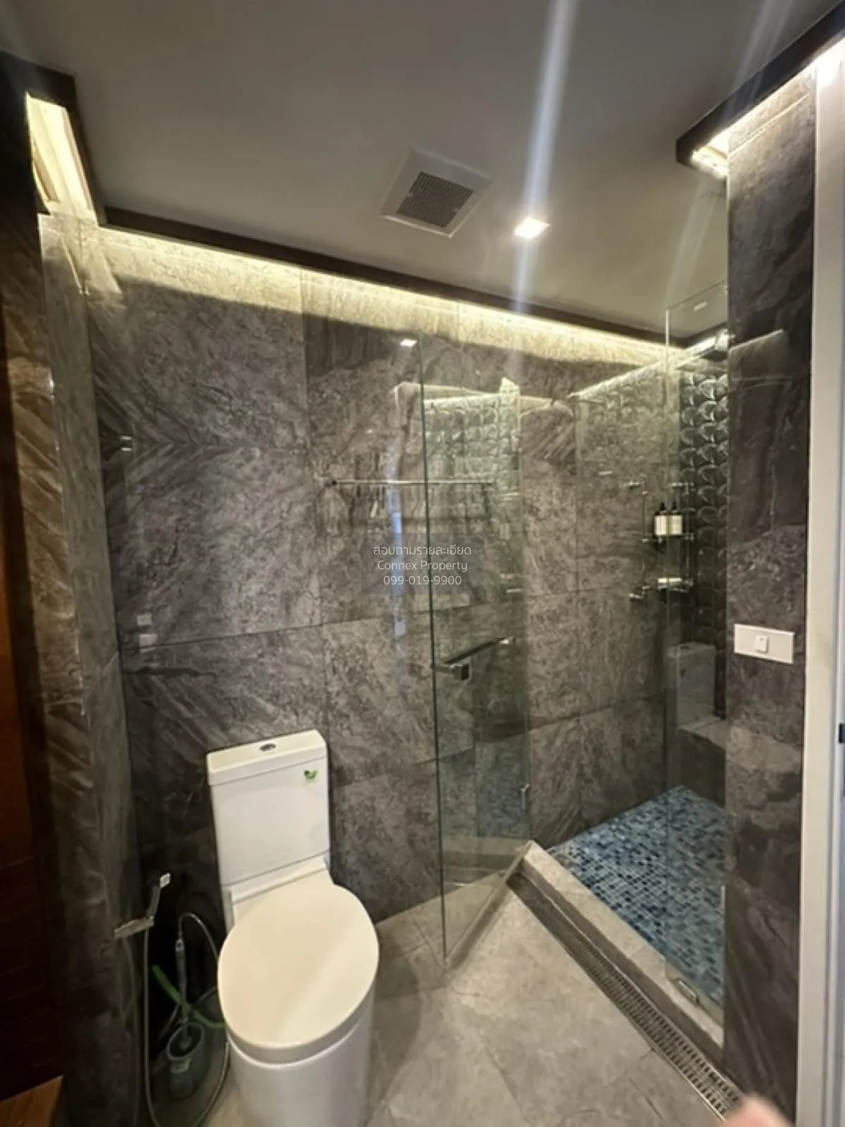 For Sale Condo , The Lofts Ekkamai , BTS-Ekkamai , Phra Khanong N