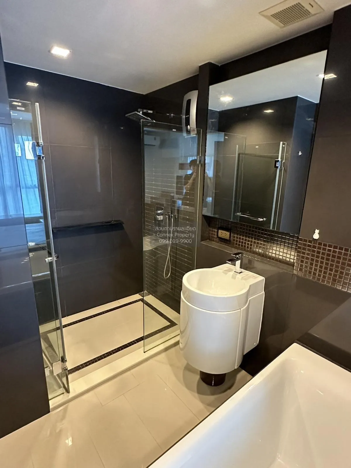 เช่าคอนโด  ริทึ่ม สาทร BTS-สะพานตากสิน ทุ่งมหาเมฆ เขต สาทร กรุงเท