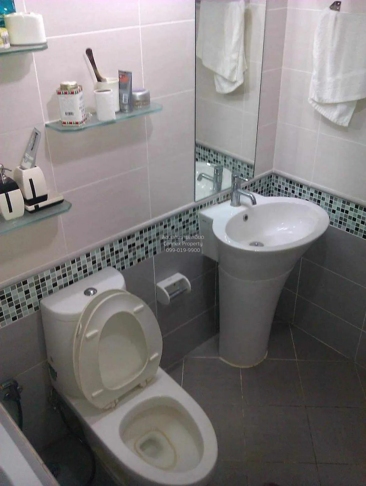 For Sale Condo , Waterford Sukhumvit 50 , corner unit , BTS-Phra 