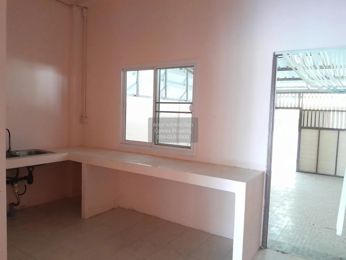 For Sale 2-storey commercial building Phutthaisong soi 2 , Phutth