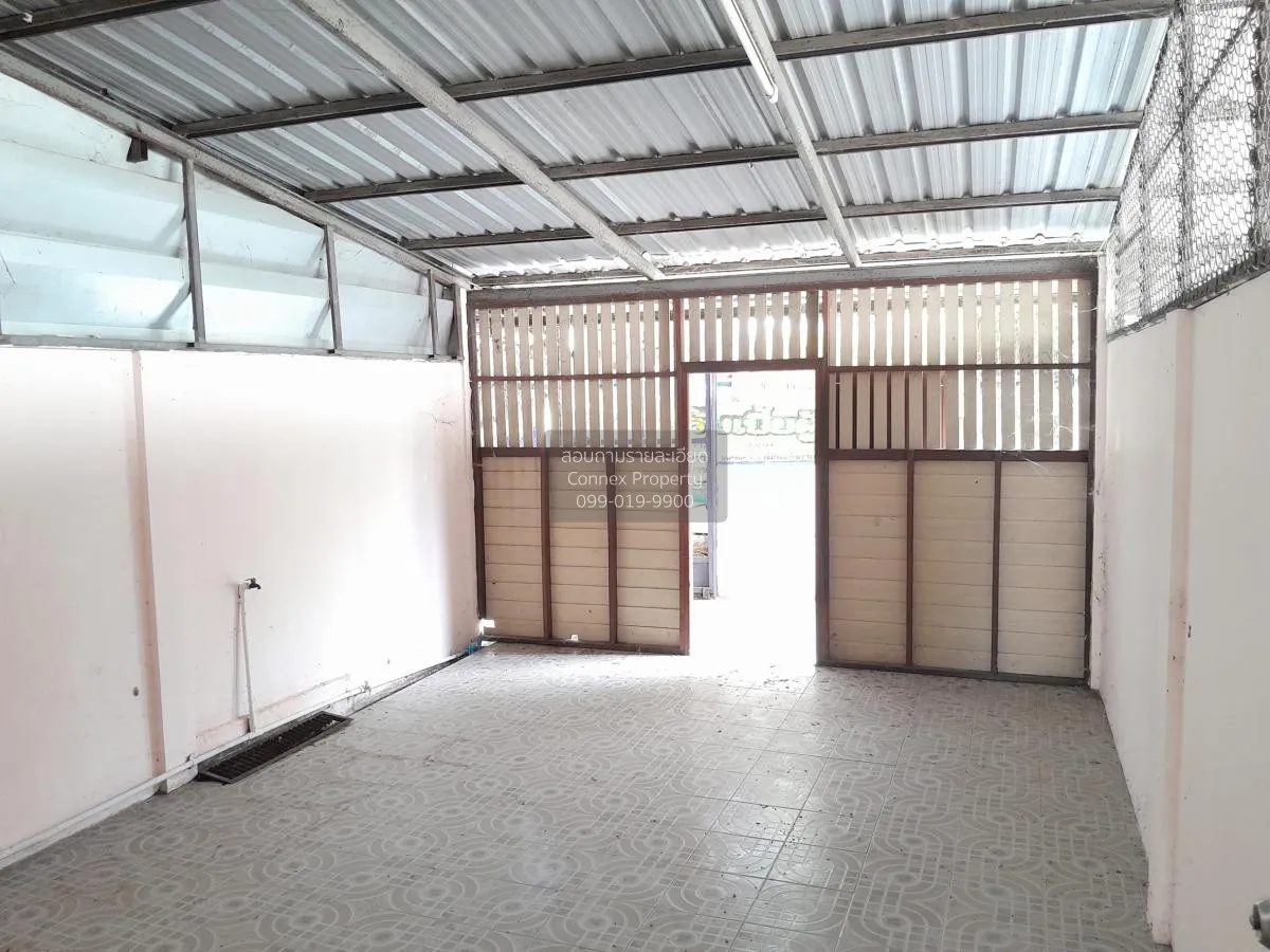 For Sale 2-storey commercial building Phutthaisong soi 2 , Phutth
