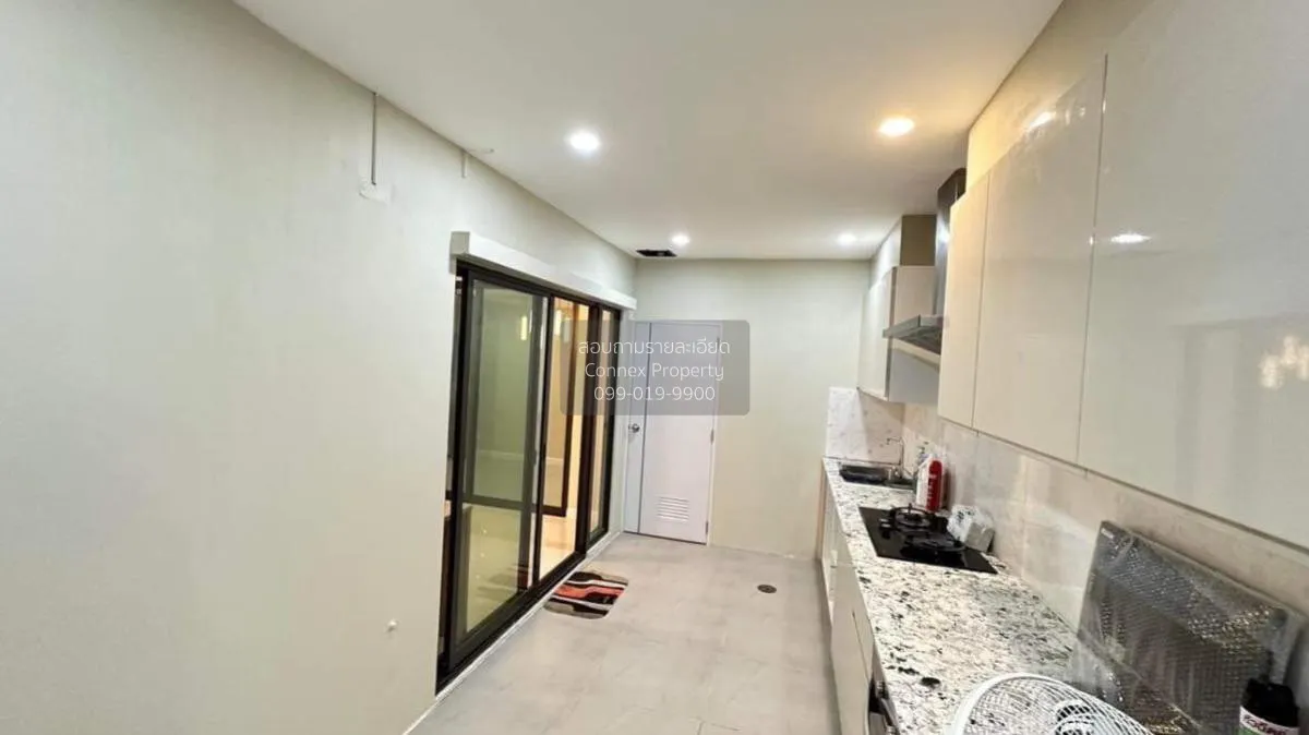 ขายทาวน์เฮ้าส์/ทาวน์โฮม  พาทิโอ พัฒนาการ 32 MRT-กลันตัน (สายสีเหล