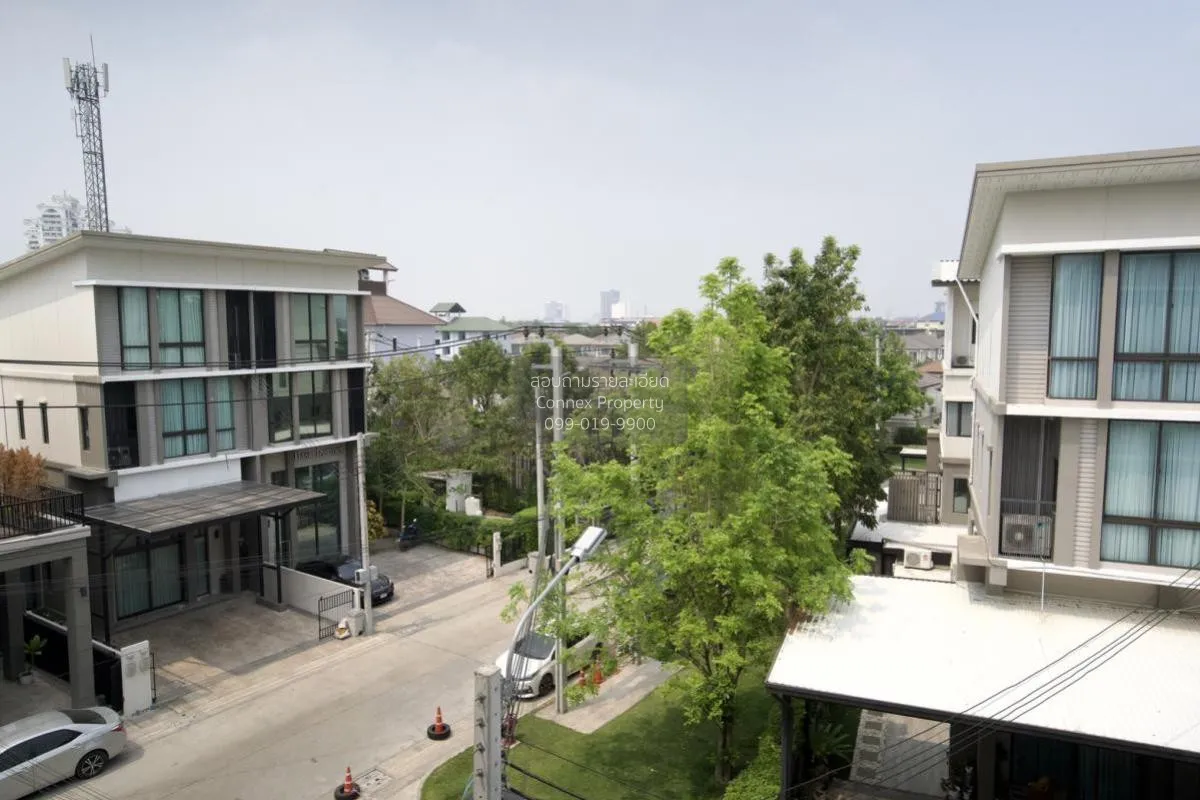 ขายทาวน์เฮ้าส์/ทาวน์โฮม  พาทิโอ พัฒนาการ 32 MRT-กลันตัน (สายสีเหล 2