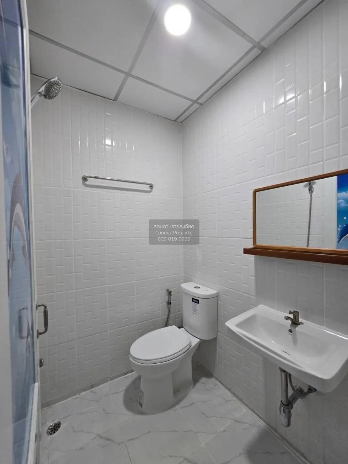 For Sale Townhouse/Townhome  , Baan Piya Wararom 3  , corner unit