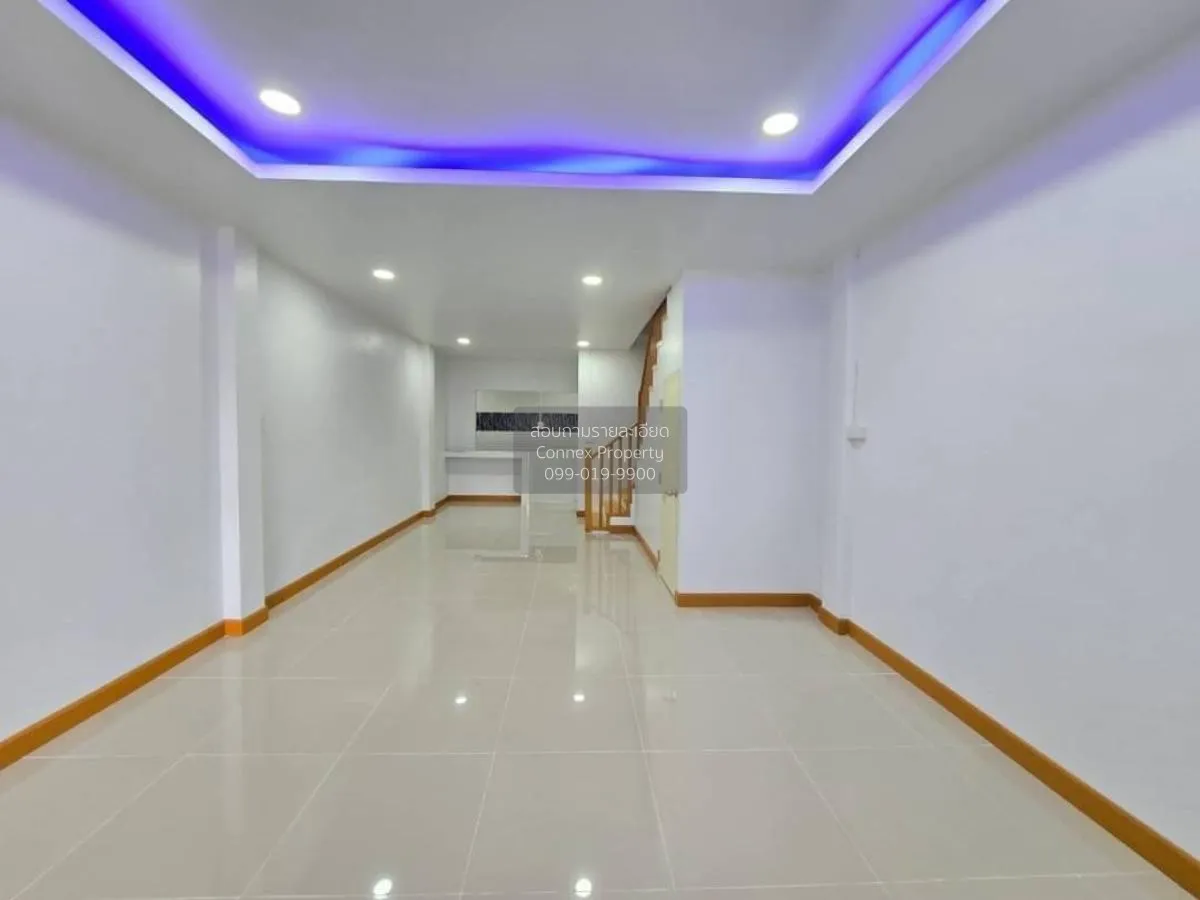 For Sale Townhouse/Townhome  , Baan Piya Wararom 3  , corner unit