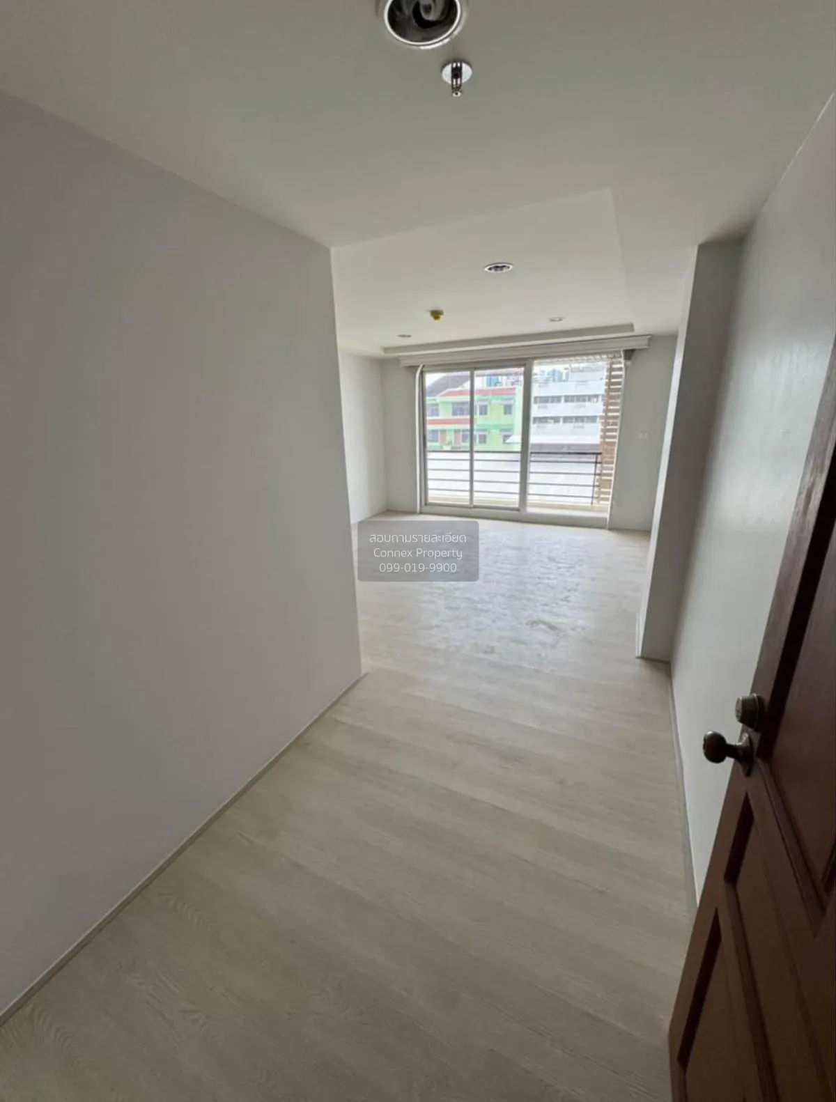 For Sale Condo , Resorta Yen-Akat , Chong Nonsi , Yannawa , Bangk