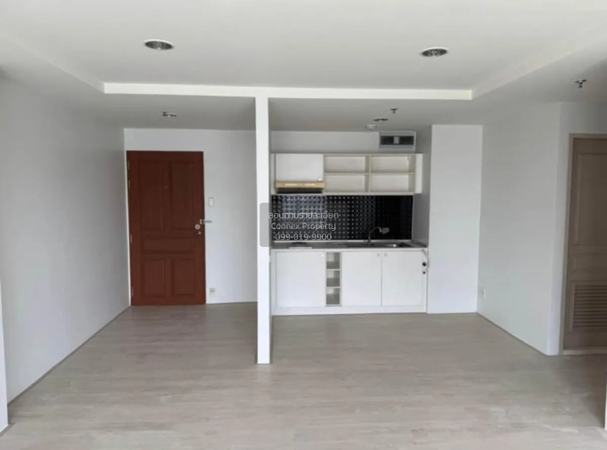 For Sale Condo , Resorta Yen-Akat , Chong Nonsi , Yannawa , Bangk