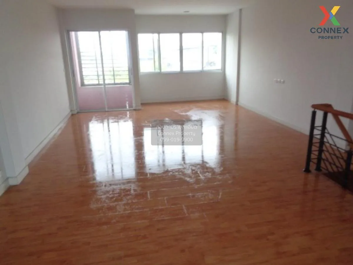 ขายอาคารพาณิชย์  เวิร์คเพลส เพชรเกษม 81-2 หนองแขม เขต หนองแขม กรุ