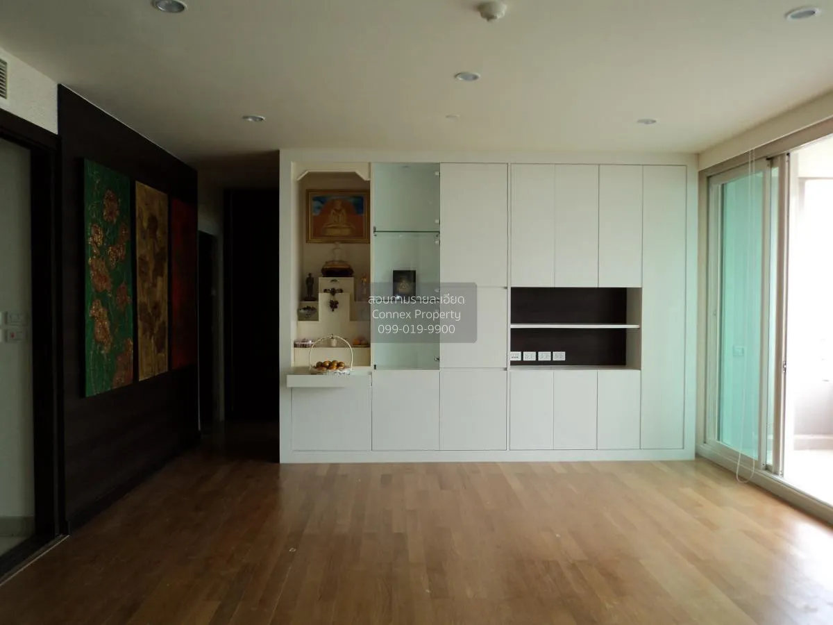 For Sale Condo , Watermark Chaophraya River , Penthouse , nice vi 2