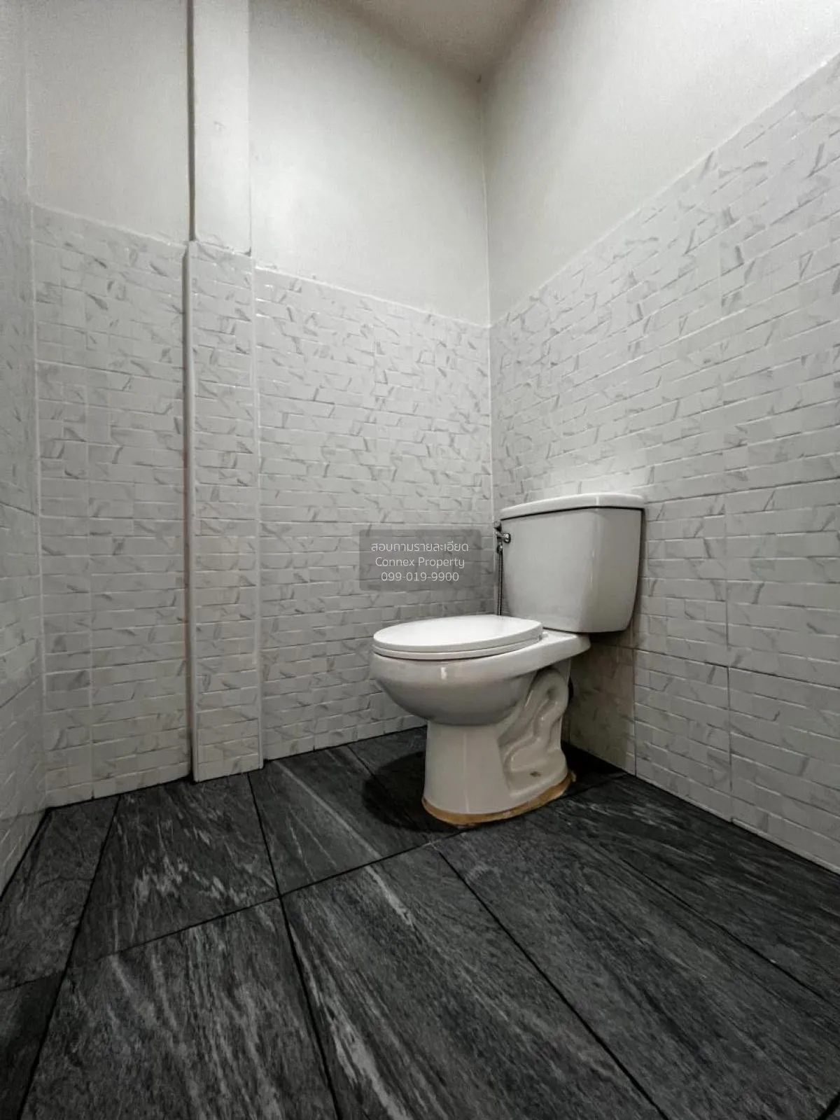 For Sale Townhouse/Townhome  , Asia Home Town , Sai Noi , Sai Noi