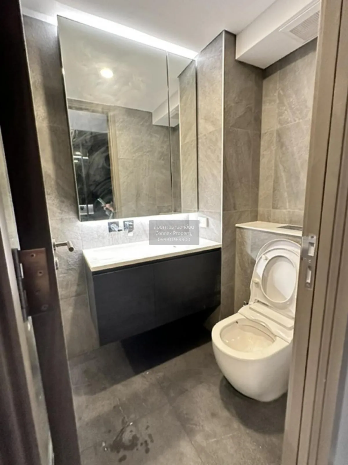 For Sale Condo , Siamese Rama 9 (Landmark @MRTA Station) , Huai K