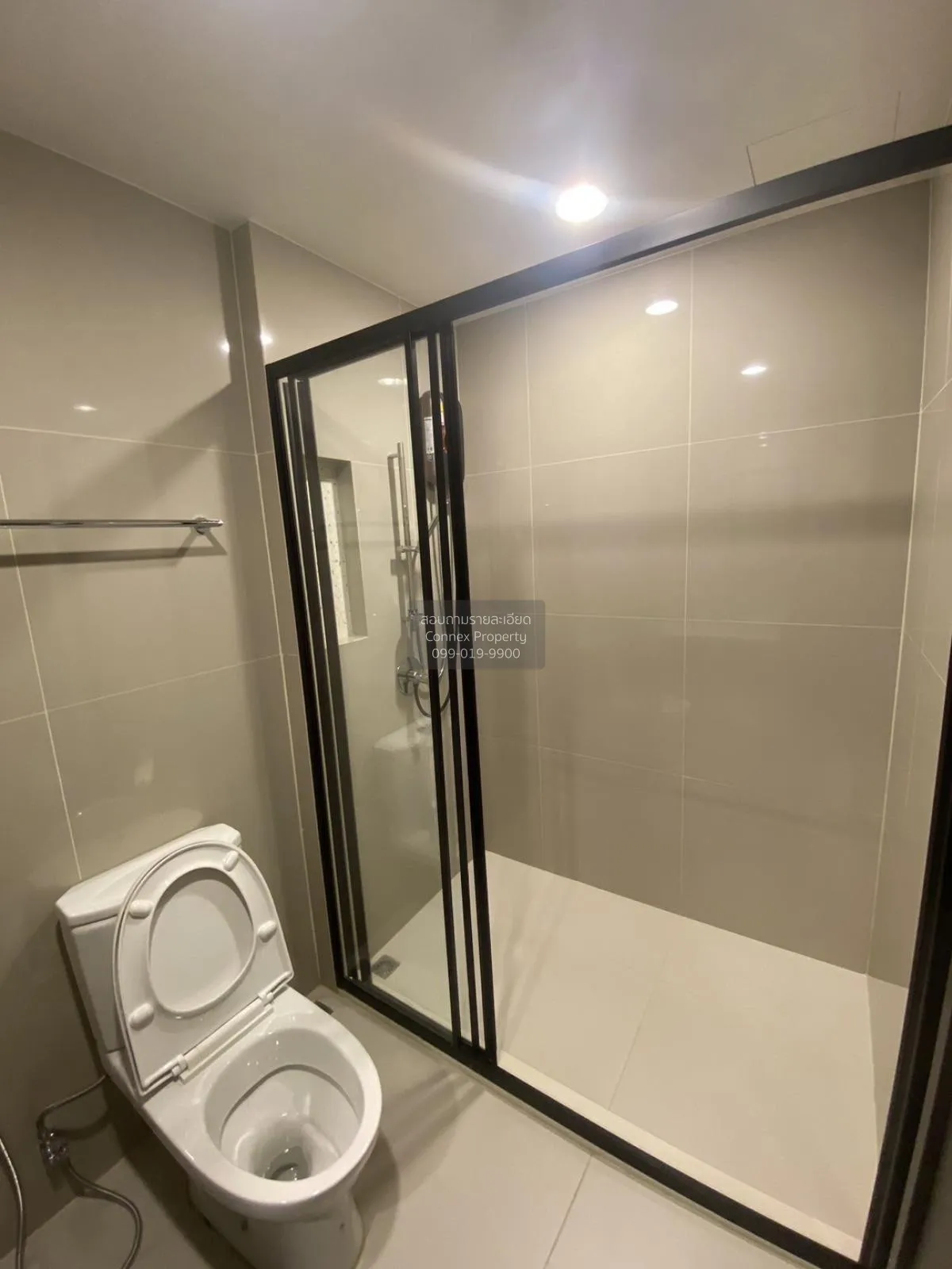 For Rent Condo , XT Huaikhwang , MRT-Huai Khwang , Huai Khwang , 