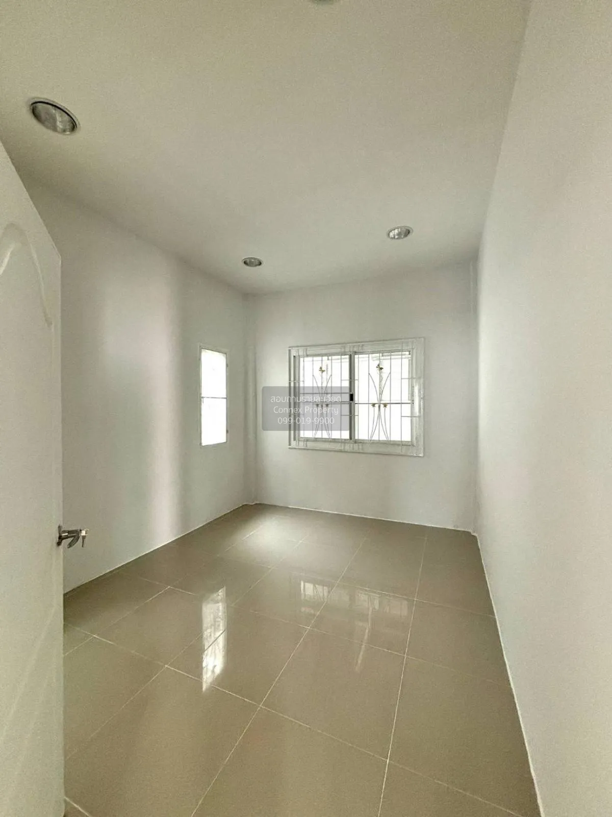 ขายทาวน์เฮ้าส์/ทาวน์โฮม  บ้านทรัพย์ธานี 3 รังสิต - คลอง 9 หน้ากว้