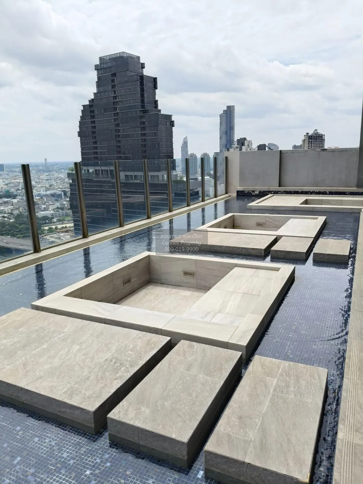 For Sale Condo , The Diplomat Sathorn , high floor , wide frontag