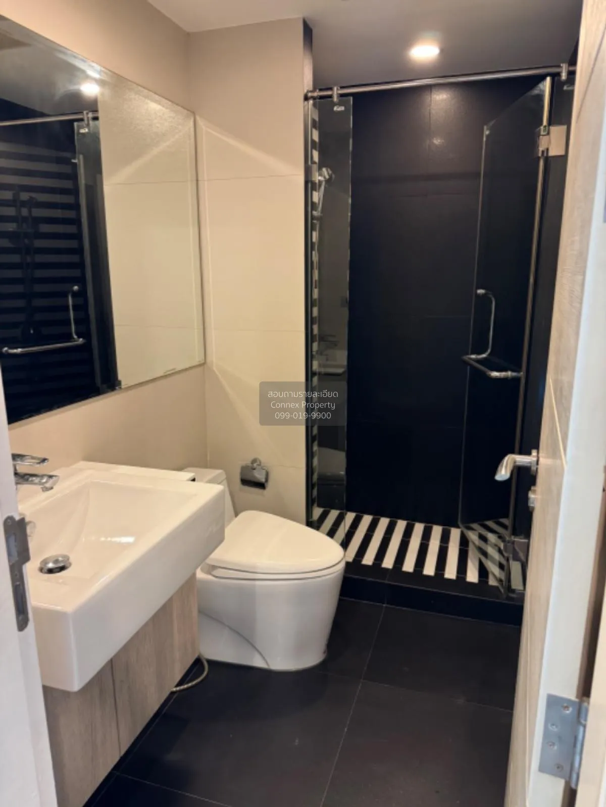 For Sale Condo , The Crest Sukhumvit 24 , high floor , BTS-Phrom  3