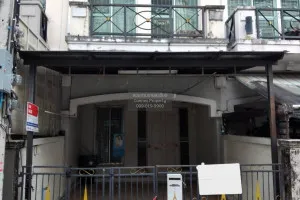 ขายทาวน์เฮ้าส์/ทาวน์โฮม  บ้านกลางเมือง เดอะ ปารีส พระราม 9-รามคำแหง สะพานสูง เขต สะพานสูง กรุงเทพ CX-106104