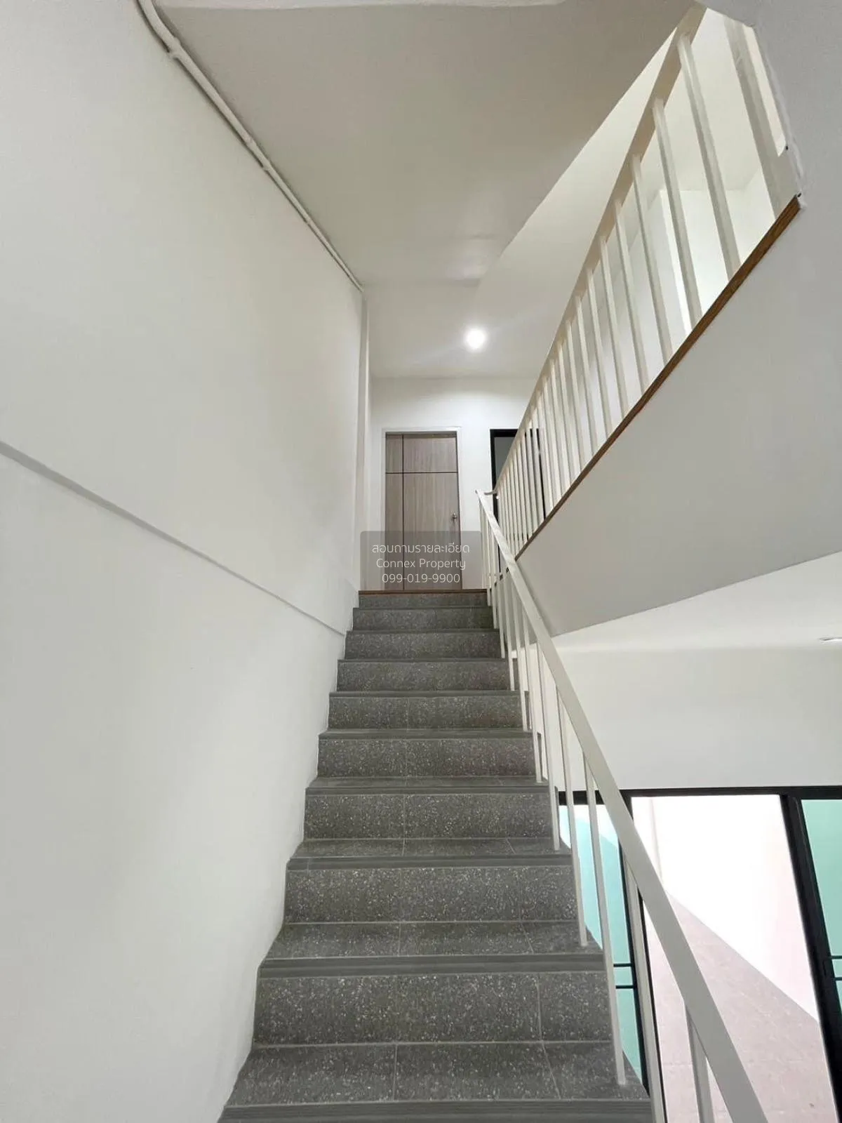 ขายอาคารพาณิชย์  บ้านพรหมพิทักษ์ 2 รีโนเวทใหม่ อ้อมน้อย กระทุ่มแบ