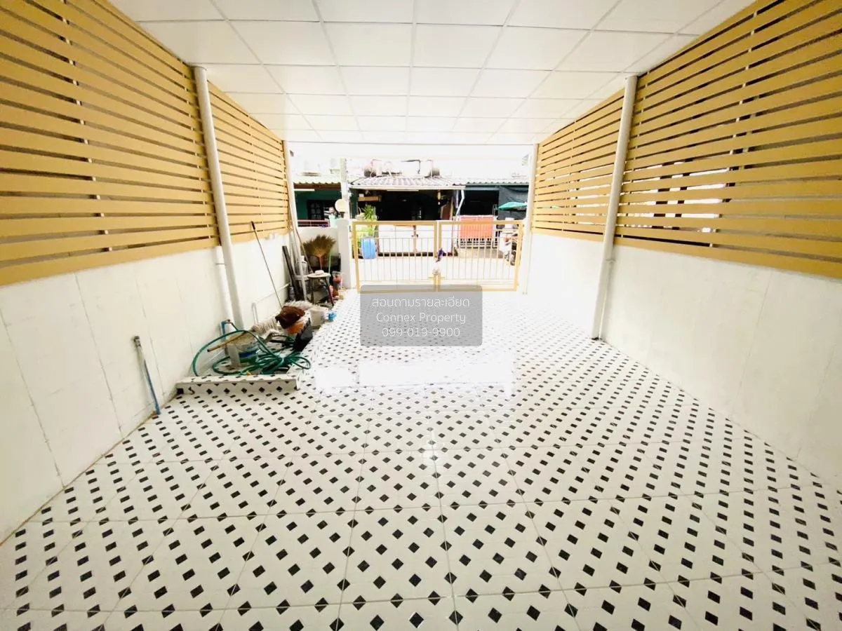 ขายทาวน์เฮ้าส์/ทาวน์โฮม  หมู่บ้านร่มทิพย์วิลเลจ บางชัน เขต คลองสา 2