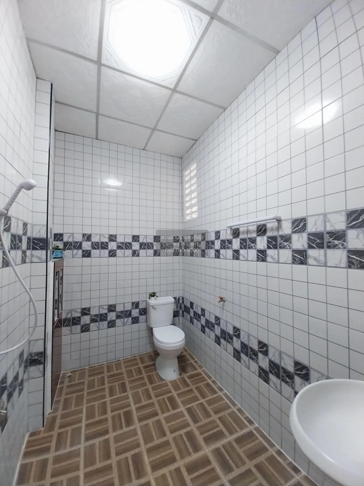 For Sale Townhouse/Townhome  , Baan Nanthawan 5 , newly renovated