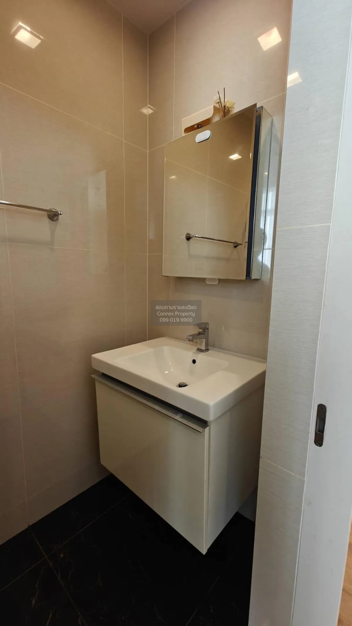 For Sale Condo , Park Origin Phrom Phong , nice view , high floor