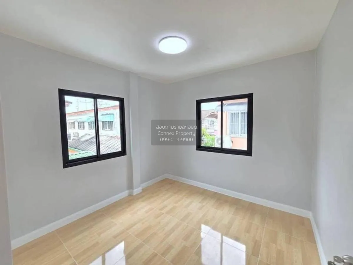 For Sale Townhouse/Townhome  , Ausara Bangbuathong , Bang Bua Tho