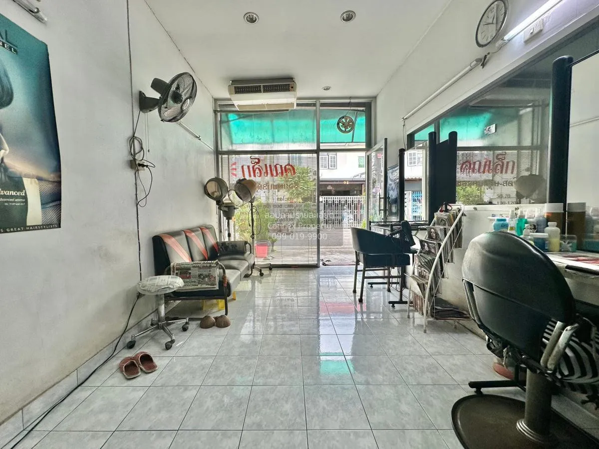 For Sale Townhouse/Townhome  , Prangthong 1 , Tha Raeng , Bang Kh 4