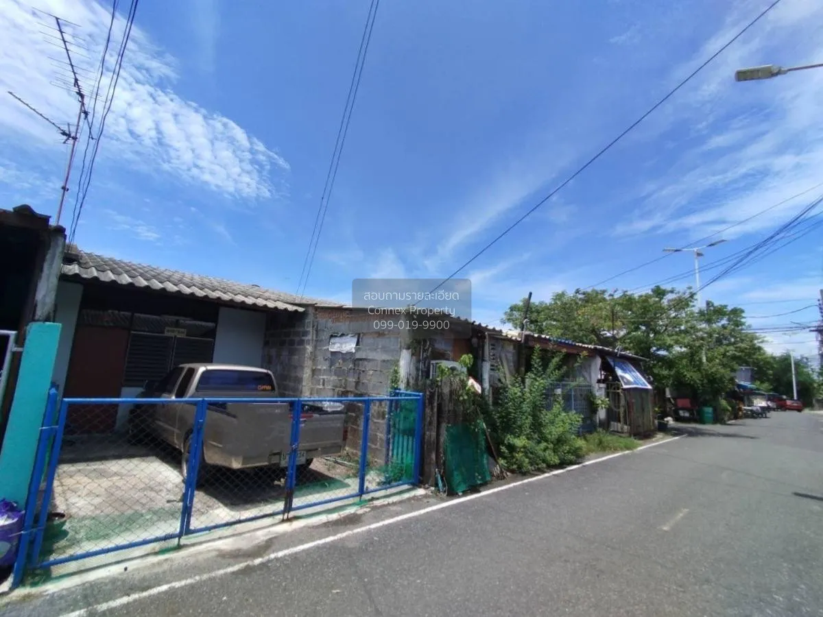 For Sale Townhouse/Townhome  , Kheha Bang Pu 49 , Thai Ban Mai ,  2