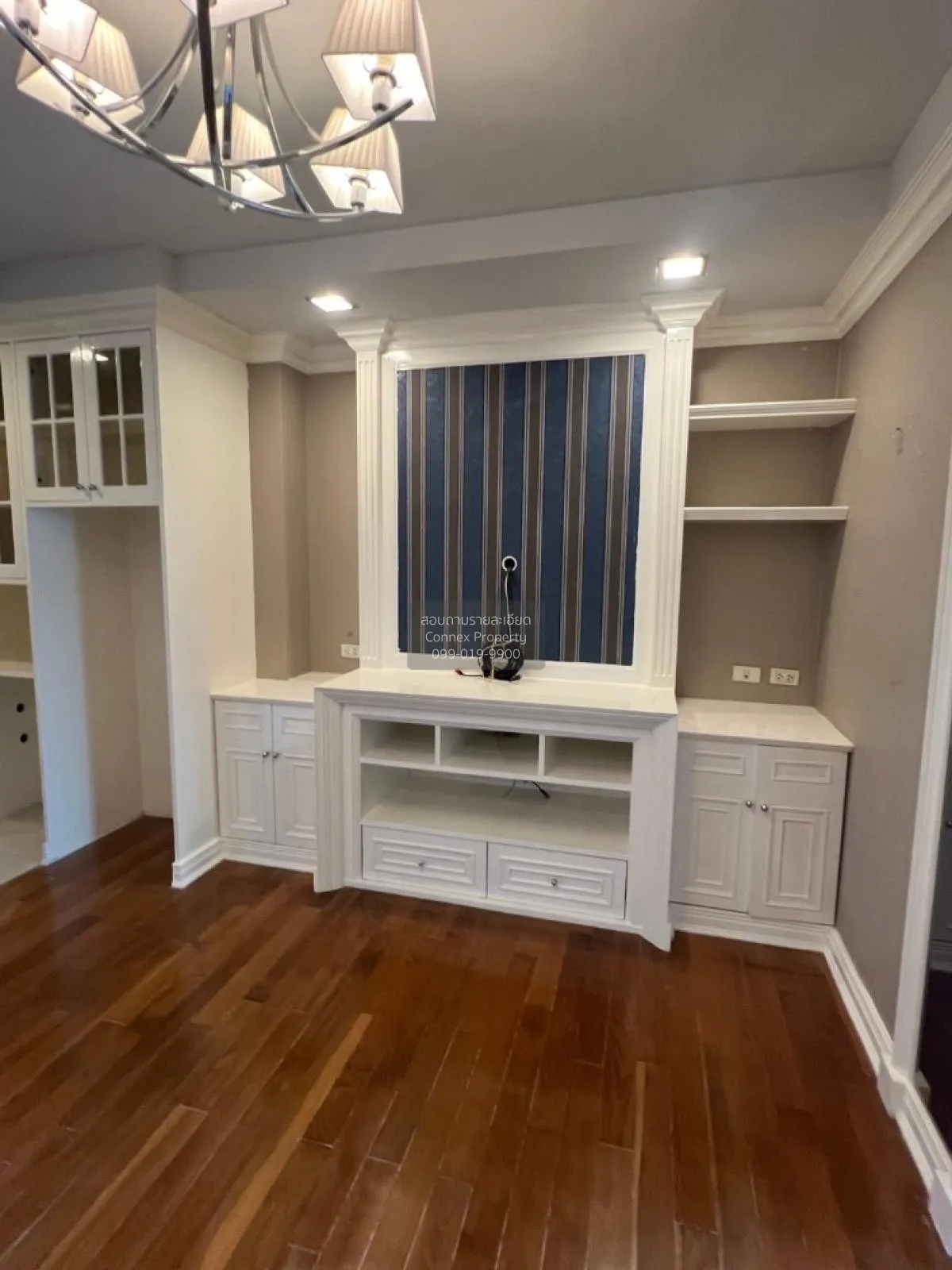 ขายคอนโด  แอ็บสแตร็กส์ พหลโยธิน พาร์ค BTS-ห้าแยกลาดพร้าว จอมพล  เ