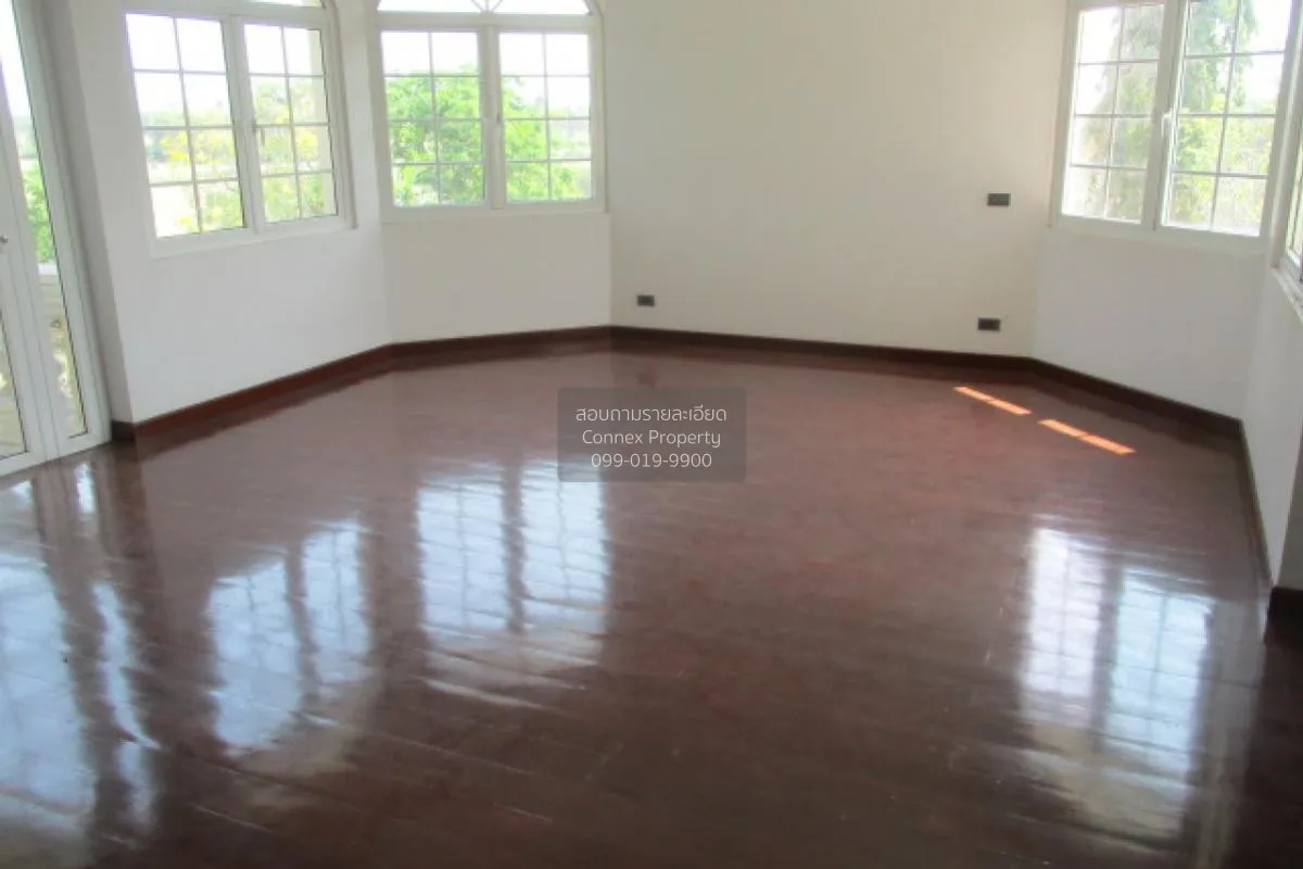 For Sale 2-storey detached house near Khlong Naraphirom , Bang Ya 4