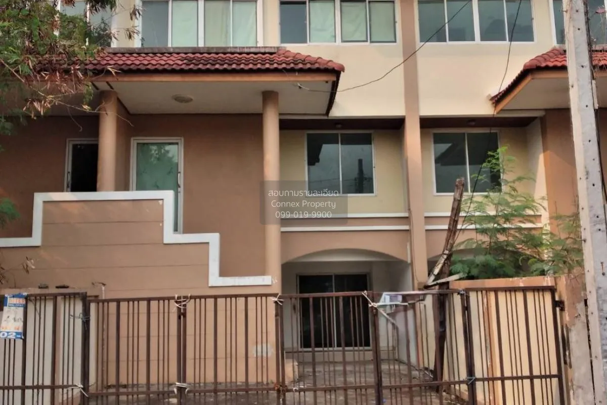 ขายทาวน์เฮ้าส์ 3 ชั้น ซอยศรีนครินทร์ 10 สวนหลวง เขต สวนหลวง กรุงเ 1