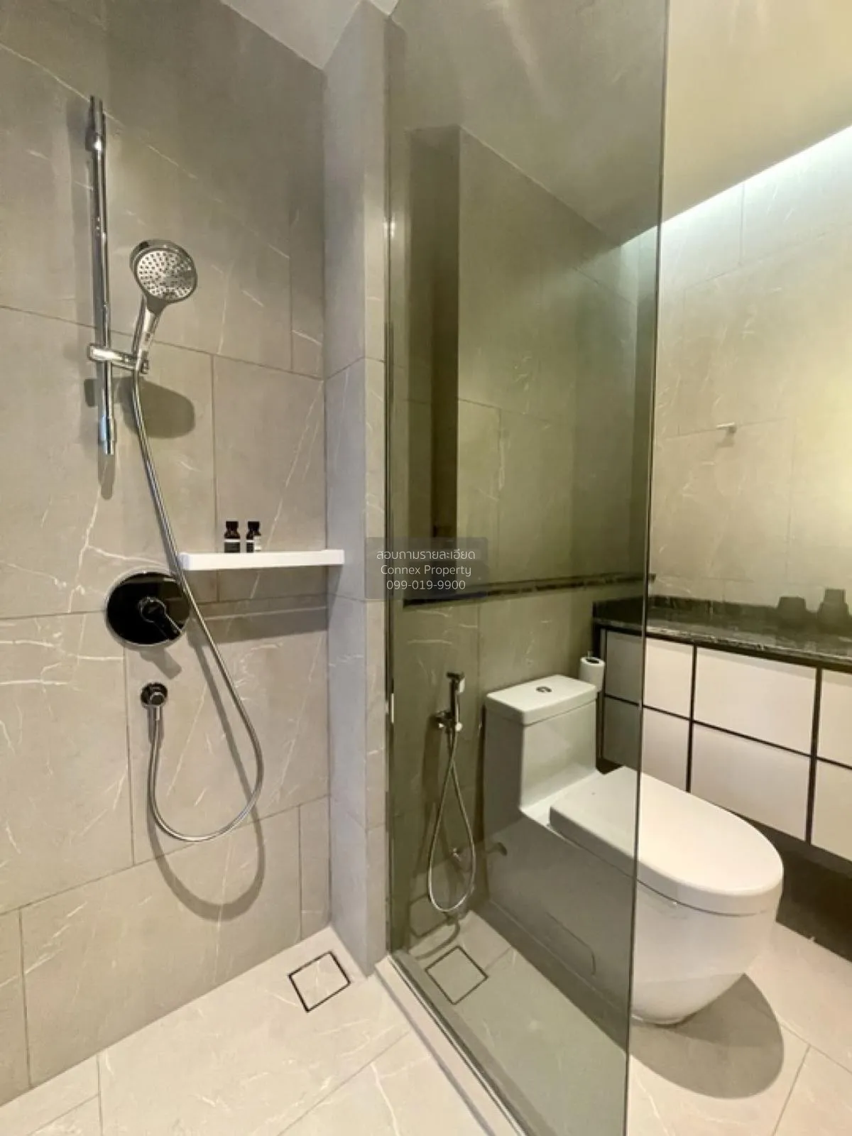 เช่าคอนโด  เดอะ รีเซิร์ฟ 61 ไฮด์อะเวย์ BTS-เอกมัย คลองเตยเหนือ เข