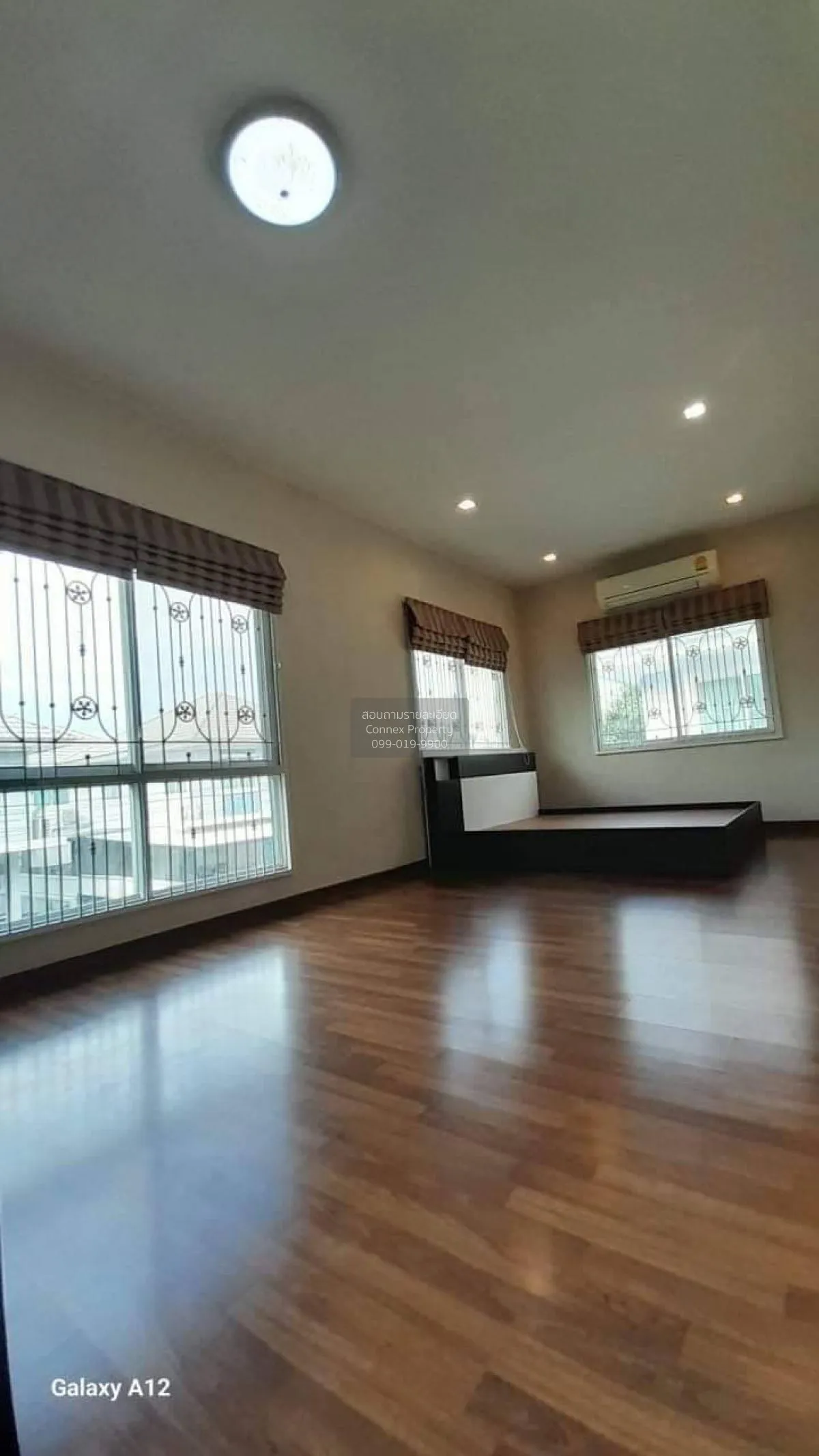 For Sale House , PERFECT PARK BANGBUATHONG , wide frontage , Bang