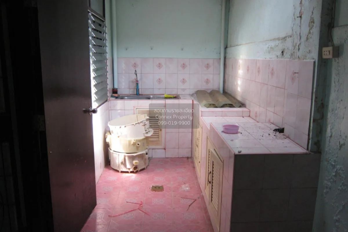 For Sale House , Baan Prueksa 2 Khlong 8 , Lam Phak Kut , Thanyab