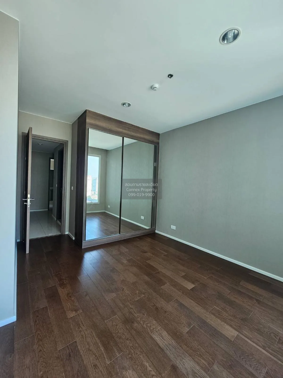 ขายคอนโด  แม่น้ำ เรสซิเดนท์ วิวสวย วิวแม่น้ำ หน้ากว้าง BTS-สะพานต