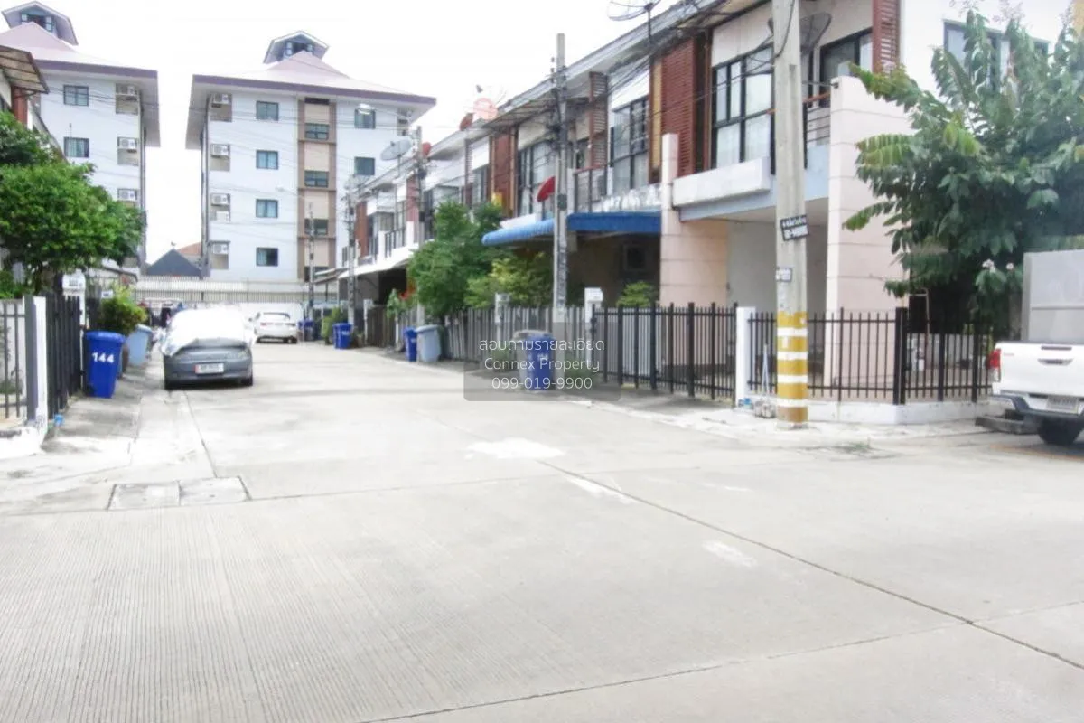 ขายทาวน์เฮ้าส์/ทาวน์โฮม  ดิ เอ็นเทอร์ คลิก  ดอกไม้ เขต ประเวศ กรุ